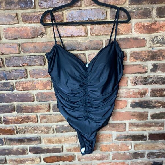 NWT J. Crew Black Ruched Sweetheart One-Piece Swim Bathing Suit Women's Size 24 - Picture 2 of 8